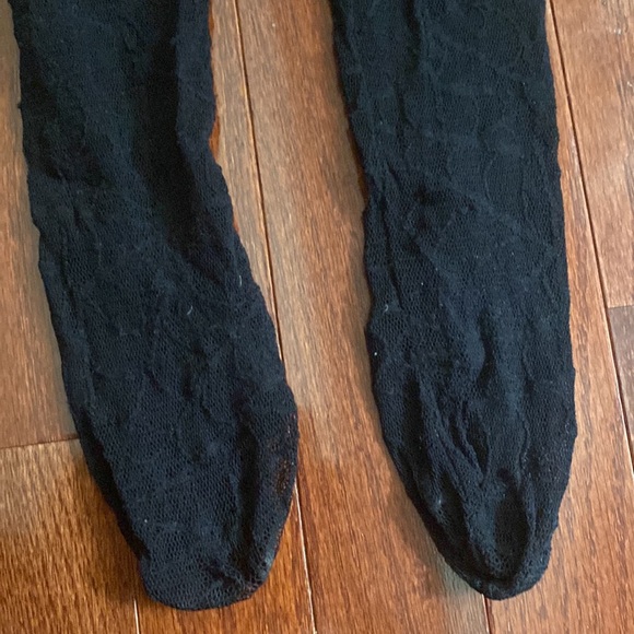 Leg Avenue Kid’s Spiderweb Tights (Halloween Witch Accessory) - Picture 7 of 12